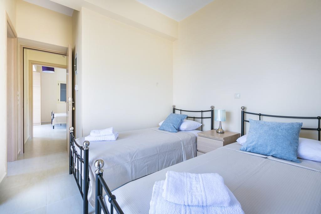 Unique Villa Ratzakli Ratzaklíon Kamer foto