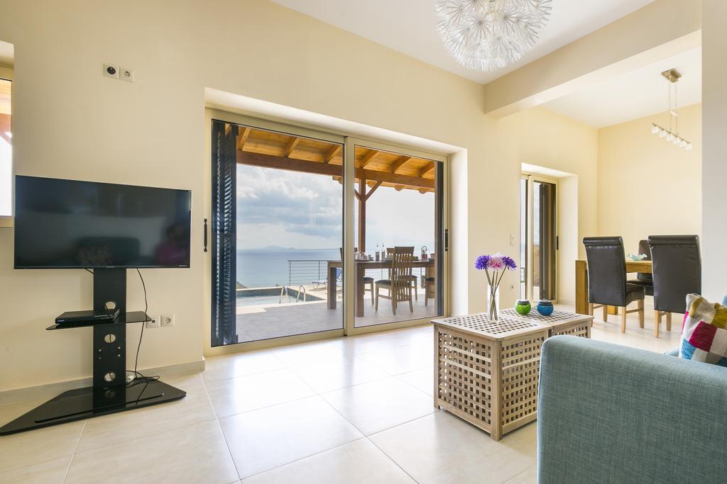 Unique Villa Ratzakli Ratzaklíon Kamer foto